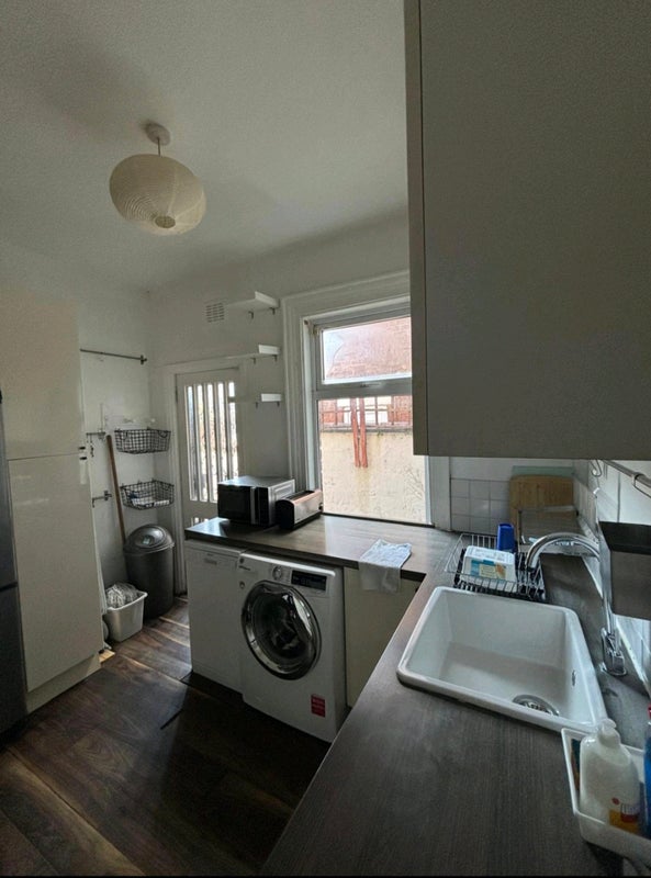 Room Lloyd Street South in Manchester