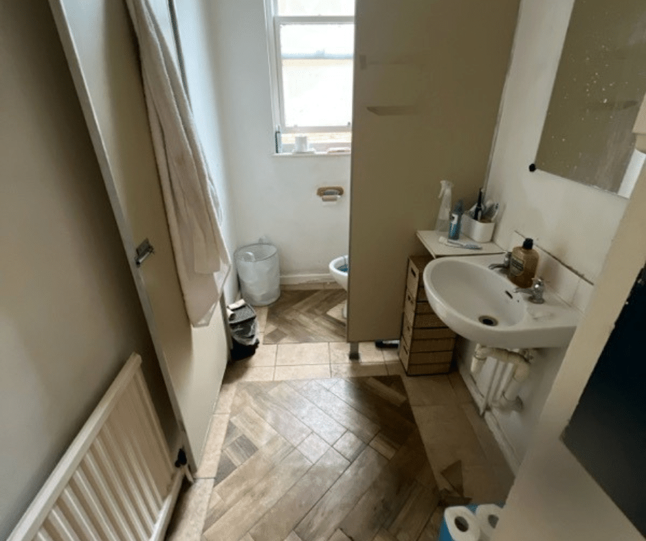 Room Hampstead Road in Greater London