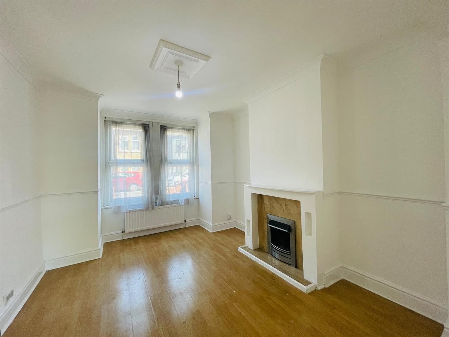 House Fulbourne Road in Greater London