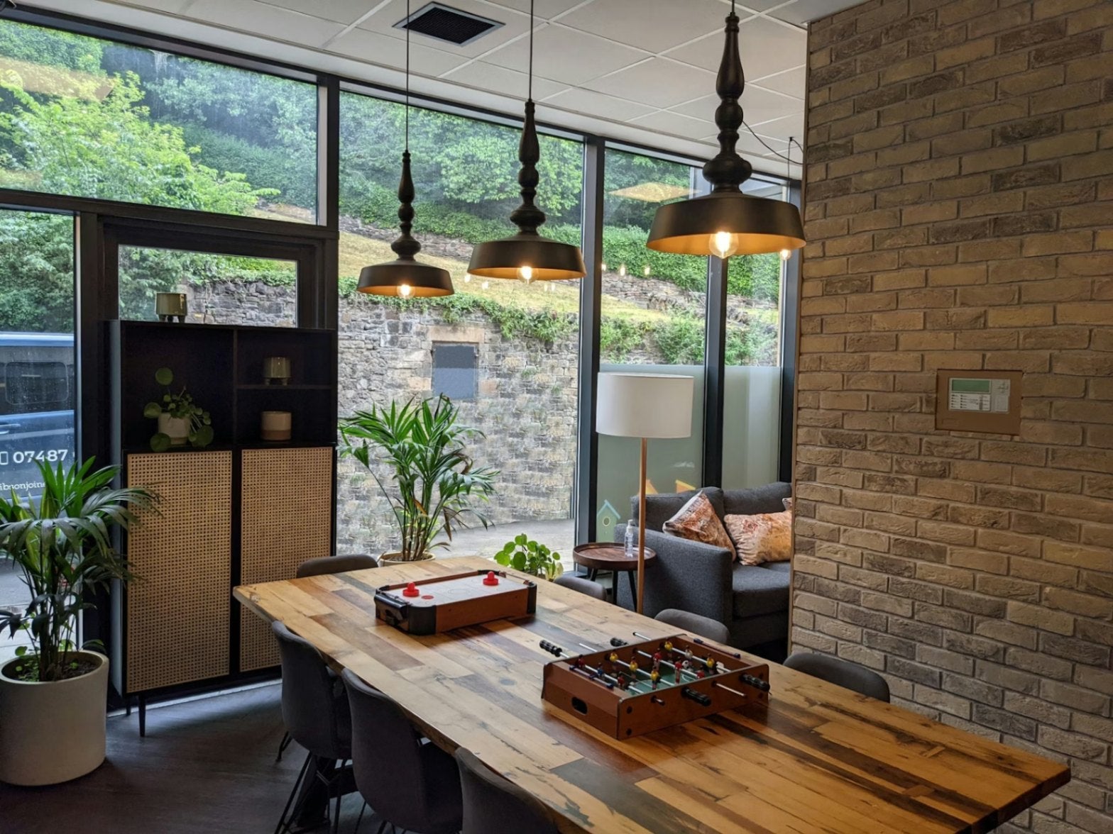 Flat Calton Wynd in City of Edinburgh