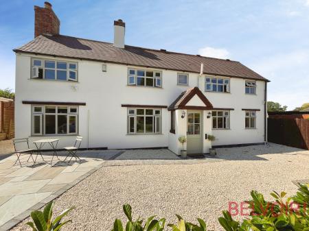 House Mansfield Road in Ashfield