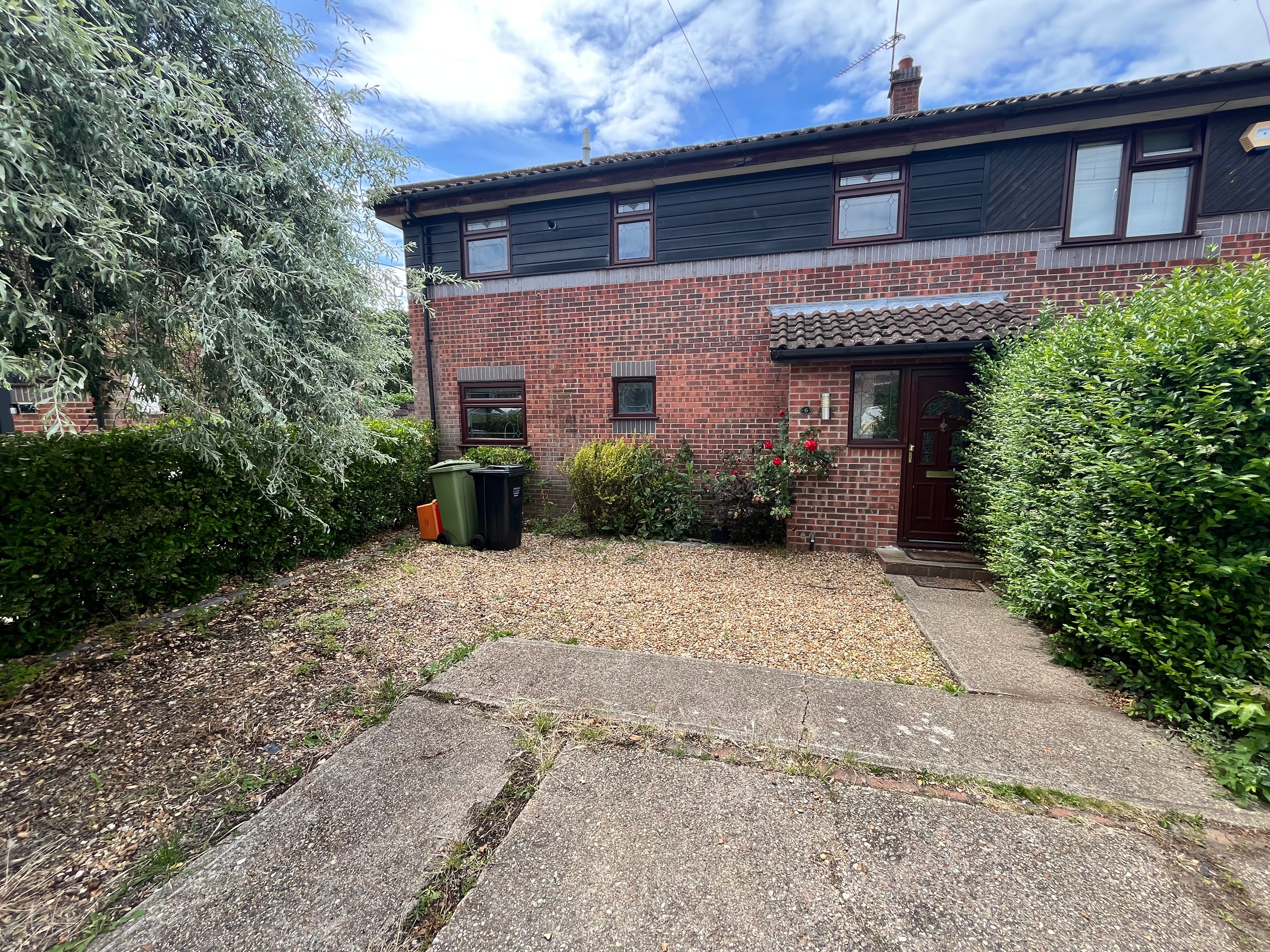House Rosebay Avenue in Billericay