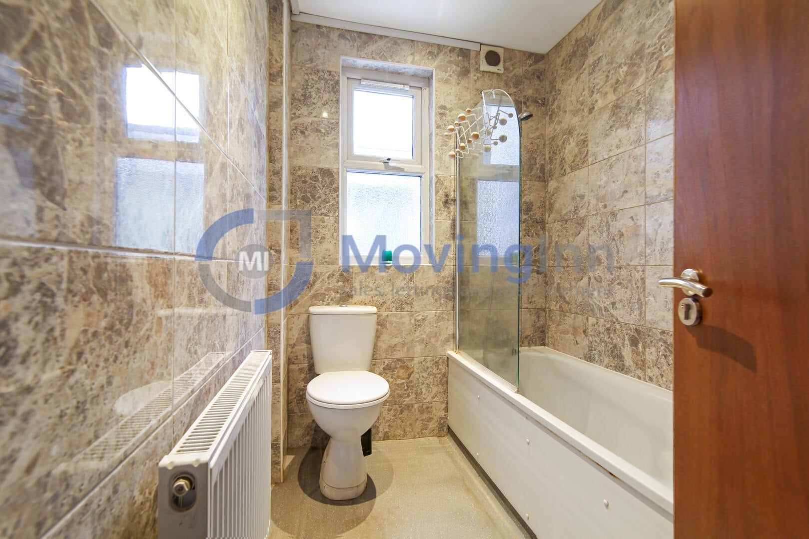 Room Melfort Road in Greater London