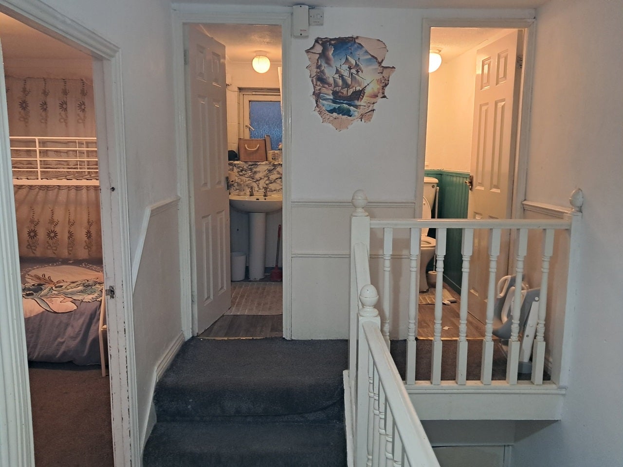 Room Godstow Road in Greater London
