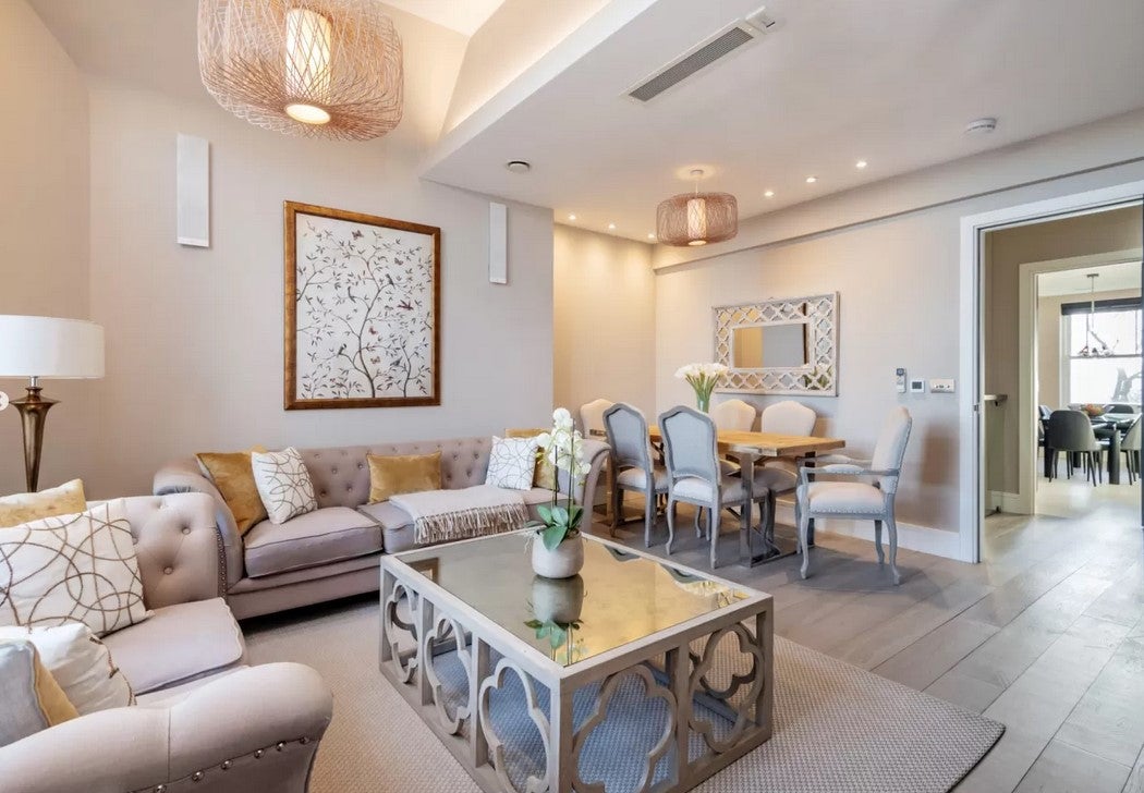 Flat Ellerdale Road in Greater London