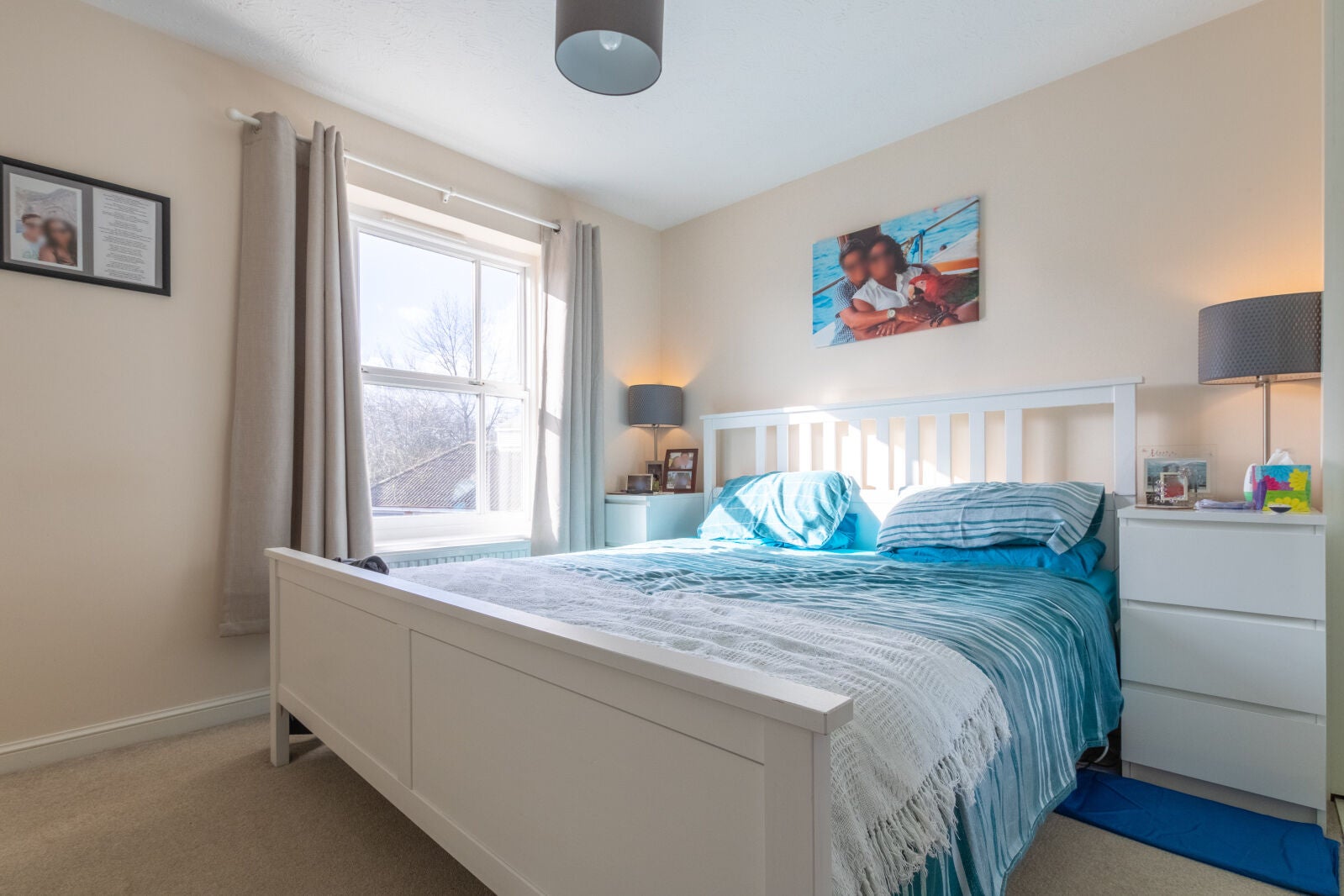 House Dulas Close in South Oxfordshire