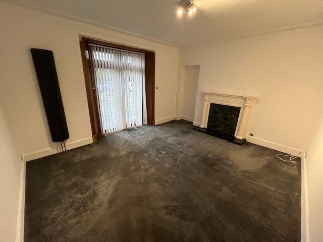 Flat Errol Road in Invergowrie