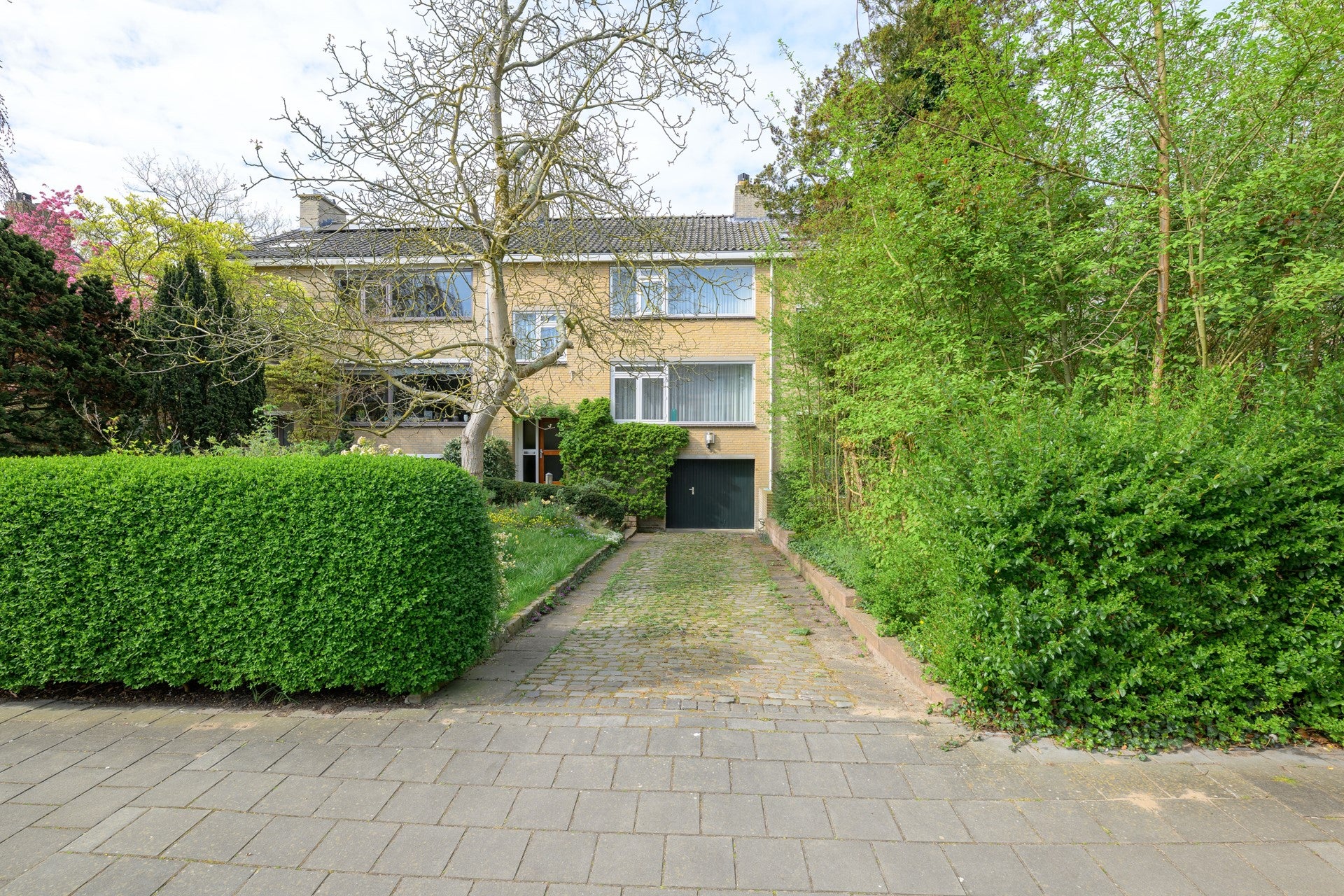 Huis Isabellaland 13 in Den Haag