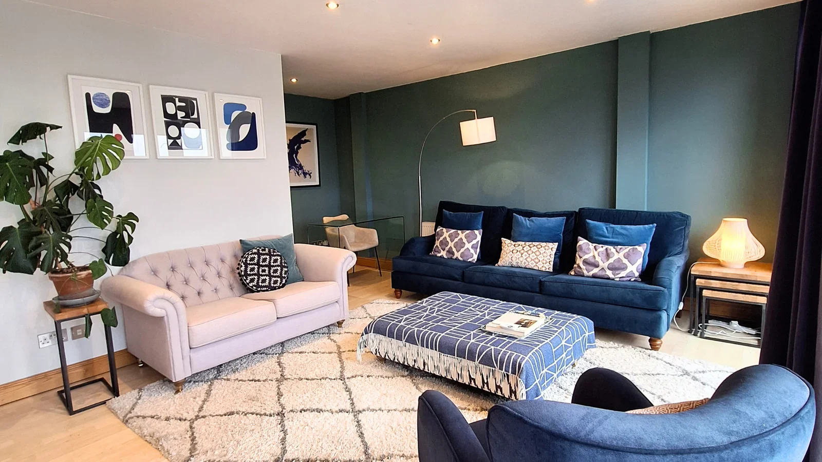 Flat Hotwell Road in Bristol