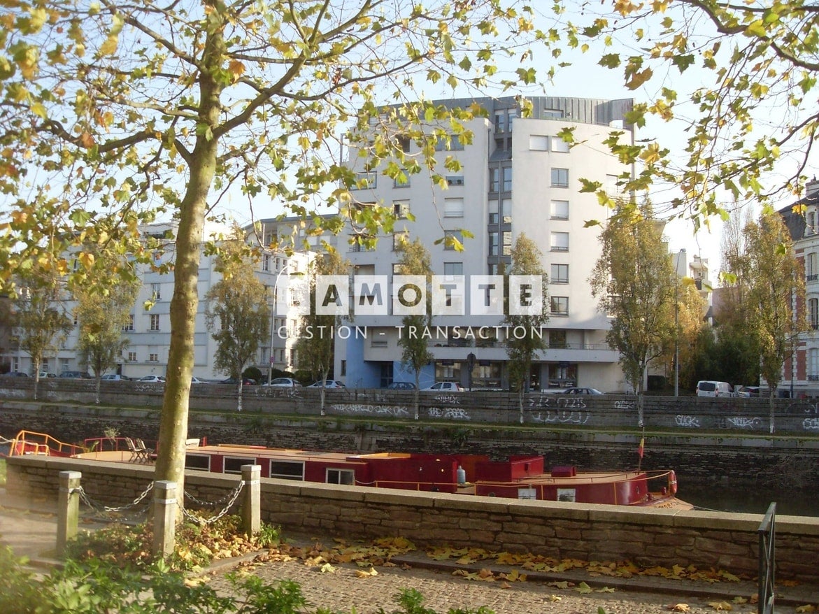Flat Quai Saint-Cyr in Rennes
