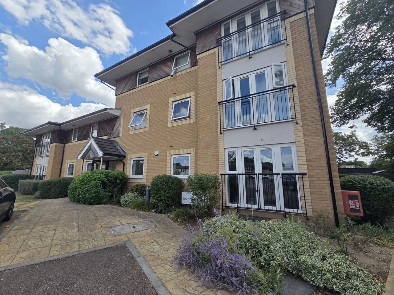 Flat Helen Road in Greater London