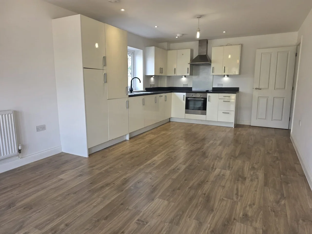 Flat Helen Road in Greater London