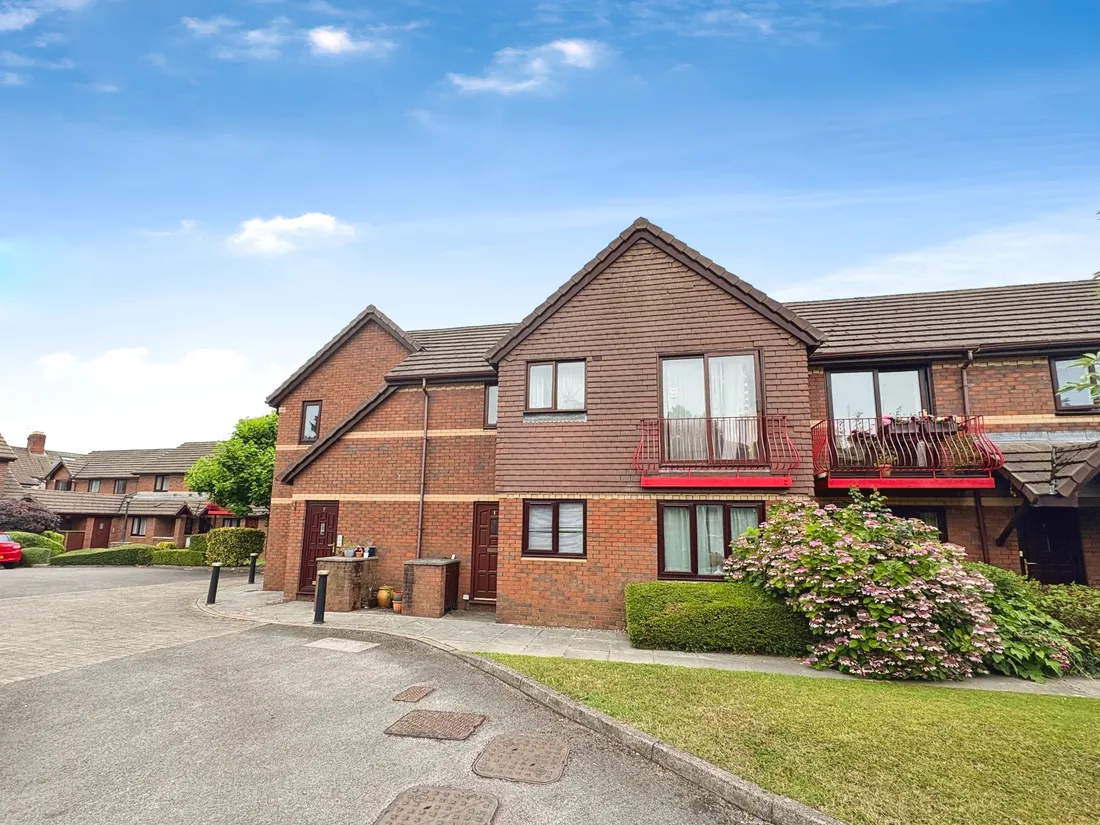 Flat Severn Grove in Cardiff