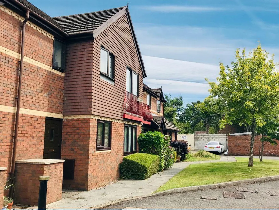 Flat Severn Grove in Cardiff