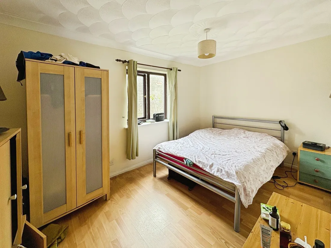 Flat Severn Grove in Cardiff