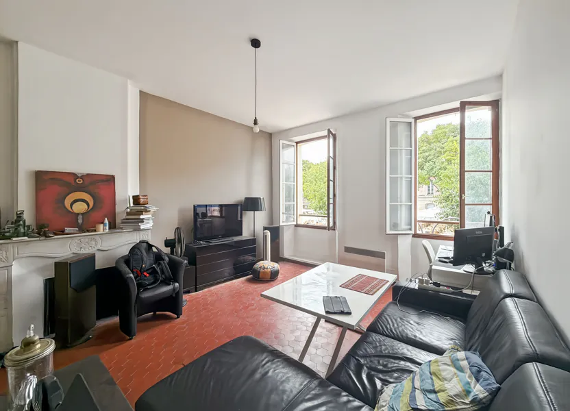 Appartement Place Nationale à Antibes