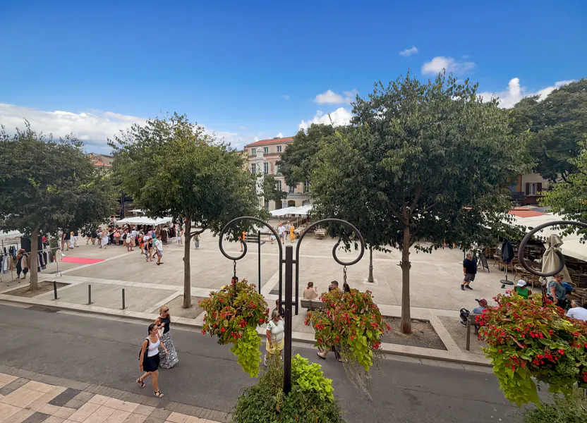 Appartement Place Nationale à Antibes