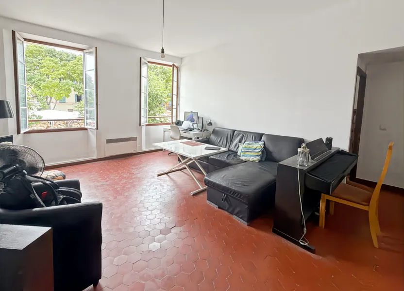 Appartement Place Nationale à Antibes