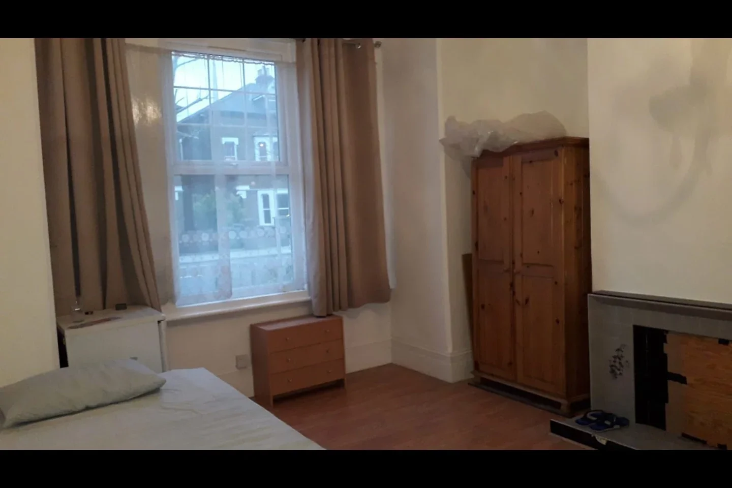 Room Stanstead Road in Greater London