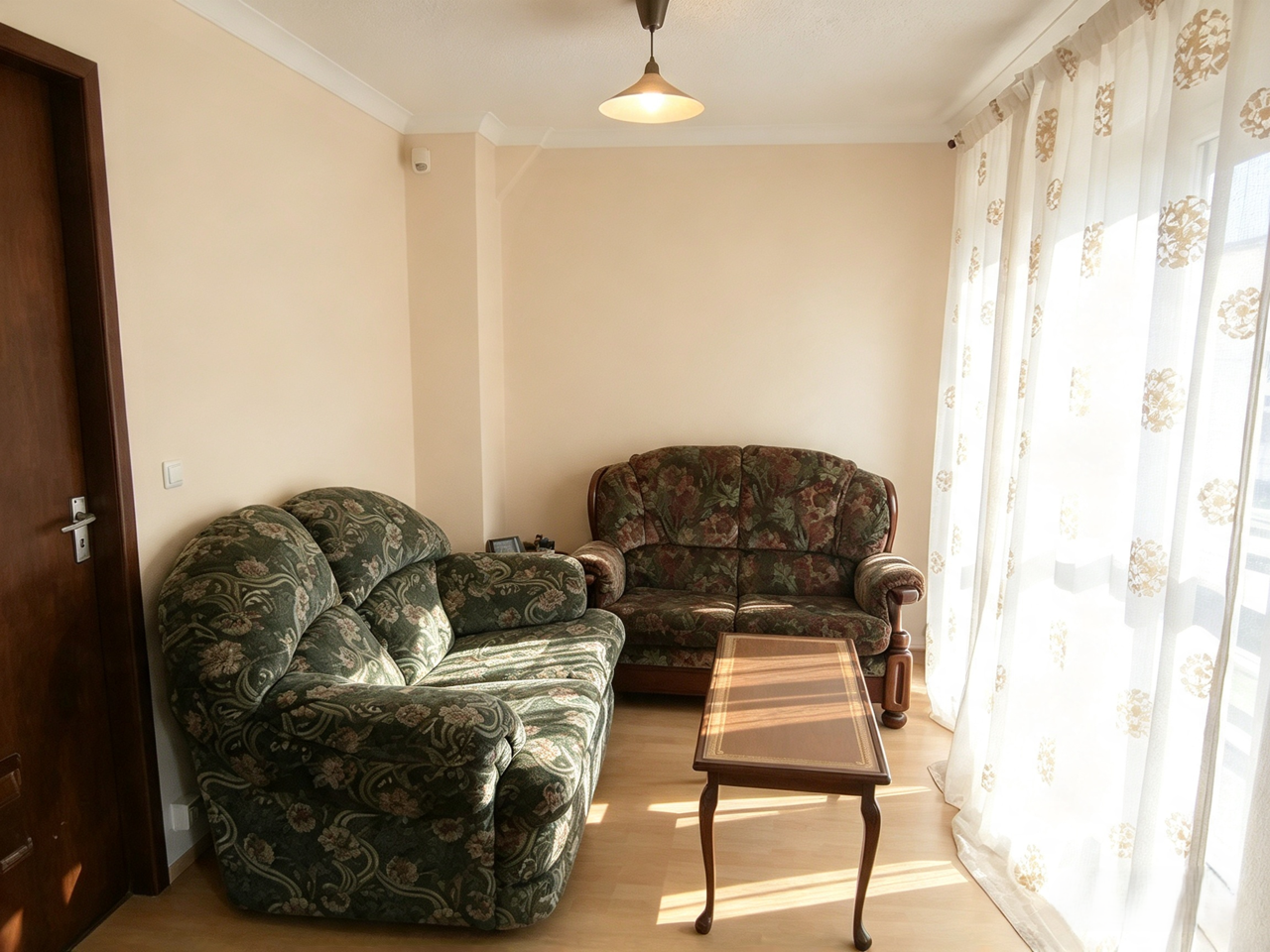 Room Churchill Square in Durham