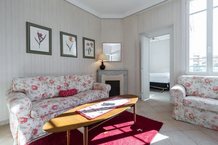 House Rue de Constantine in Cannes