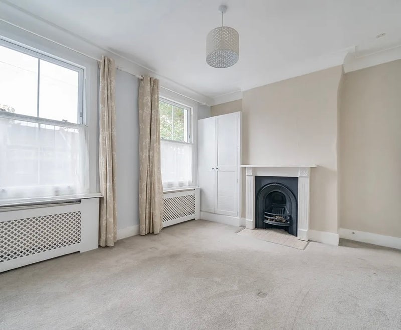 House Huddlestone Road in Greater London