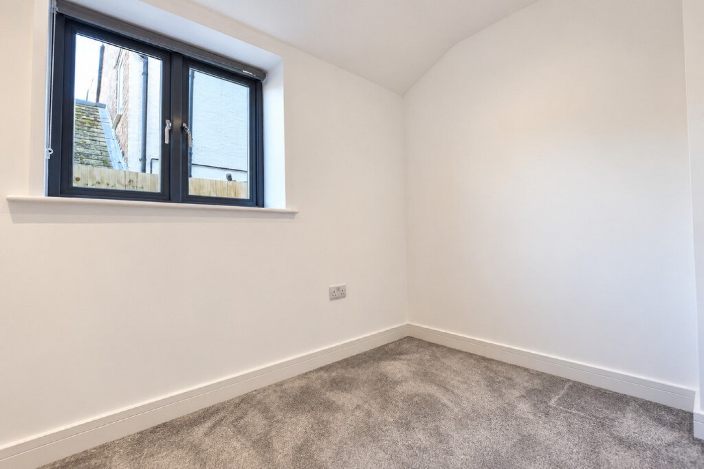 Flat Victoria Square in Huntingdonshire