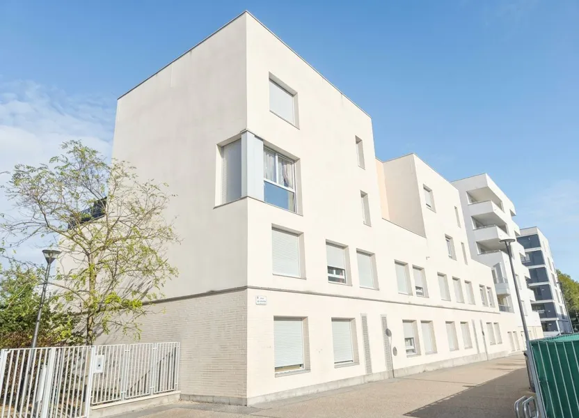Flat Chemin de la Coudraie in Poissy