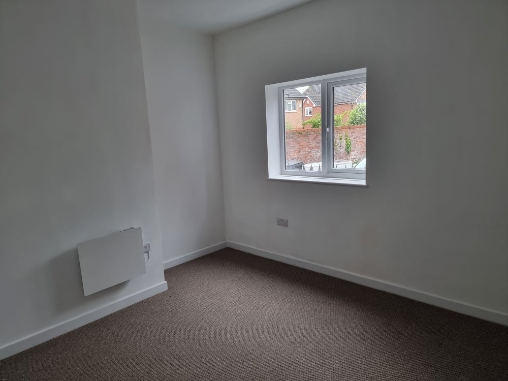 Flat Buxton Road in Hazel Grove