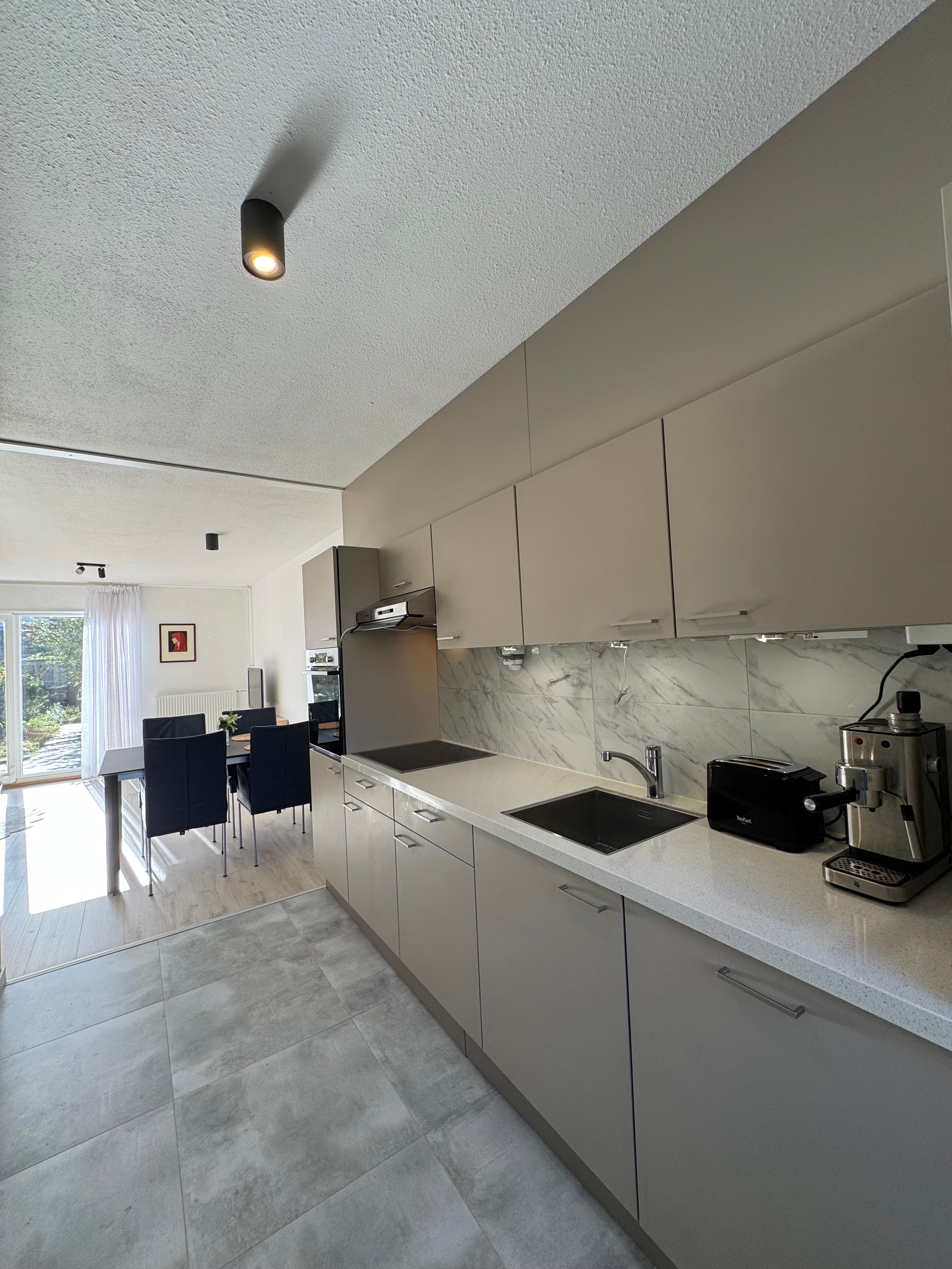Tussenwoning te huur: Troelstrapad 9, Spijkenisse