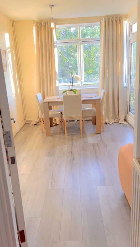 Room Lorrimore Road in Greater London