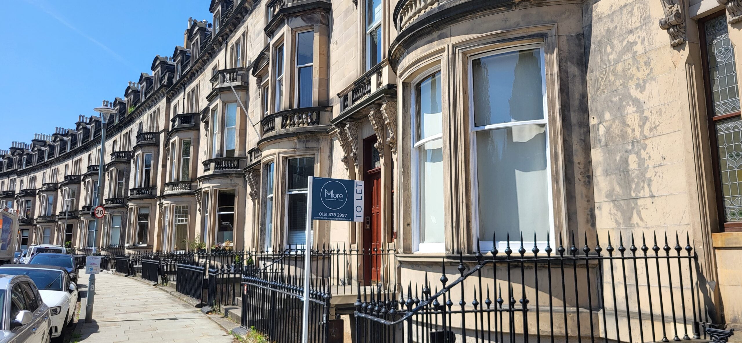 House Eglinton Crescent in City of Edinburgh