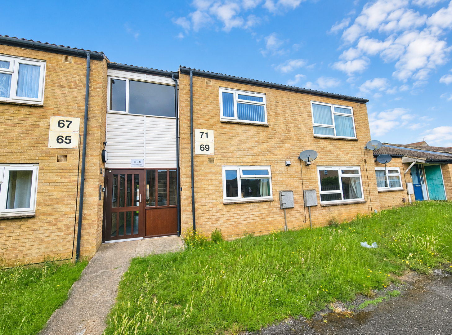 Flat Highfield Road in Kettering