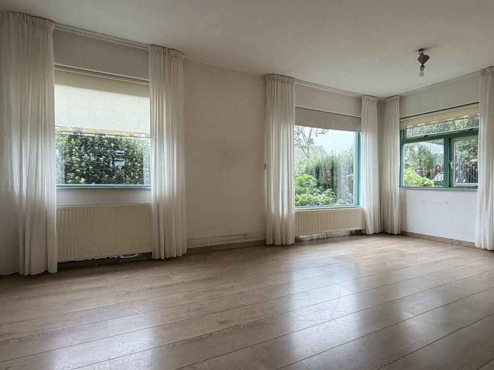 Twee-onder-één-kap te koop: Wester Meeweg 18, Schellinkhout