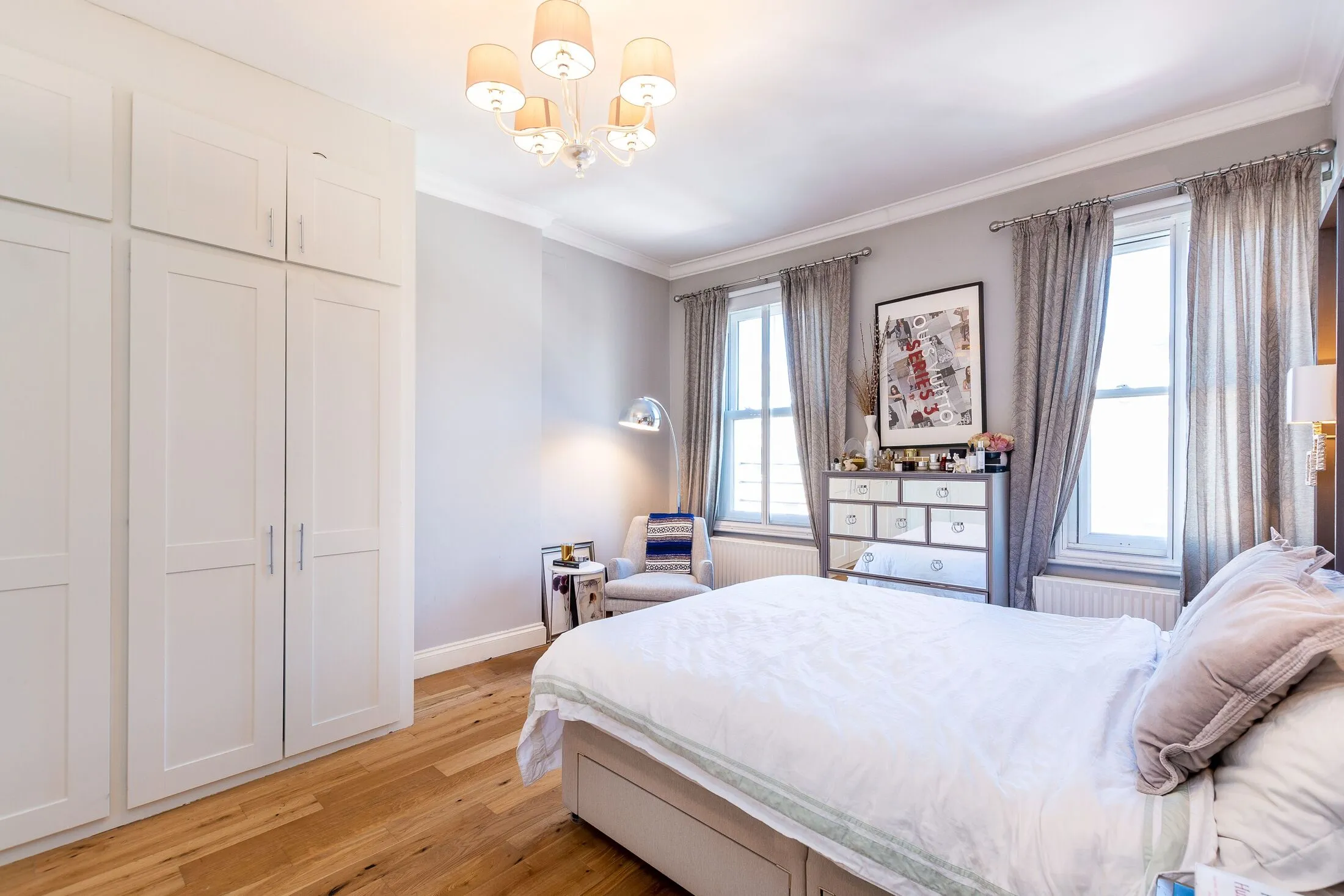 Flat Warwick Road in Greater London