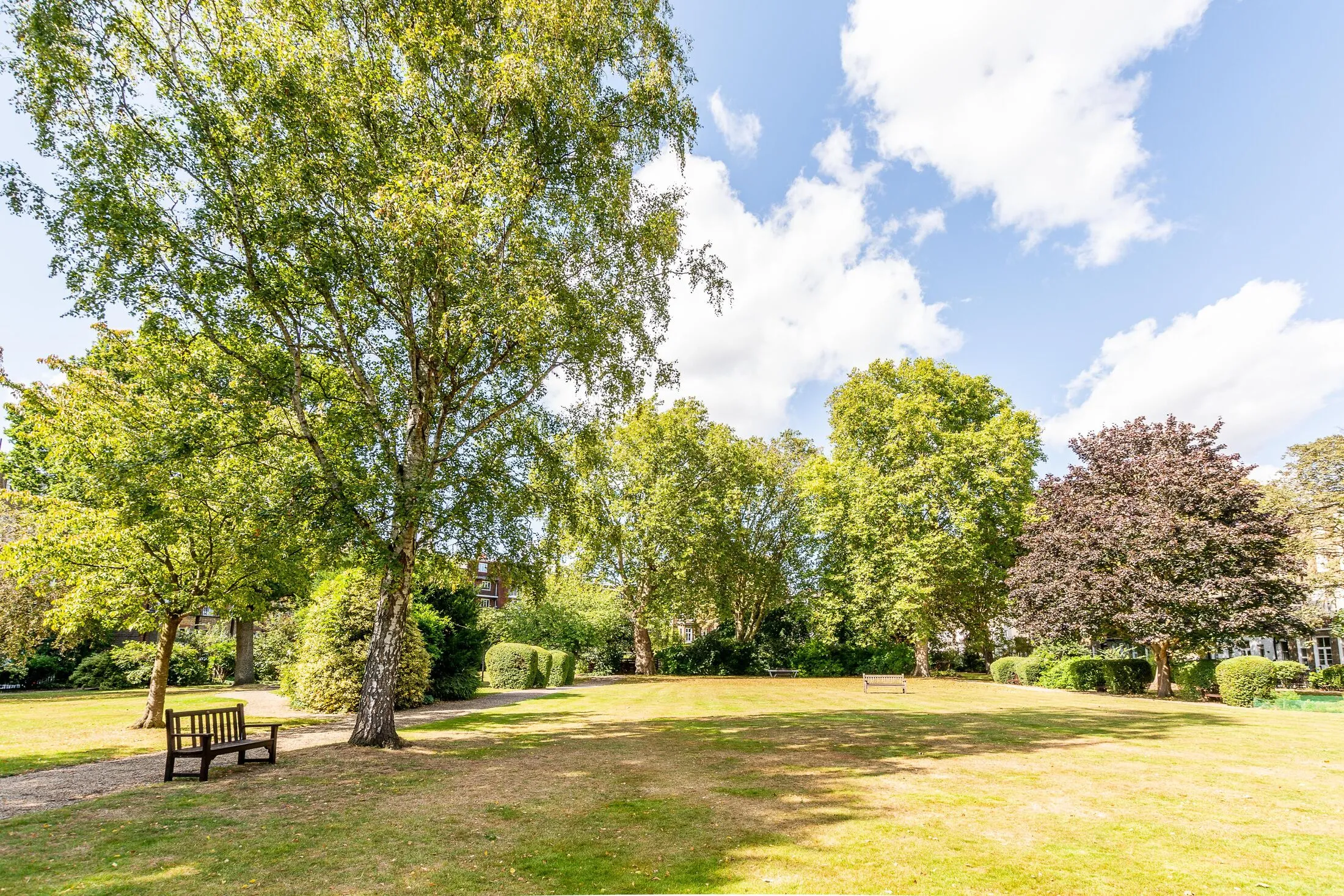 Flat Warwick Road in Greater London