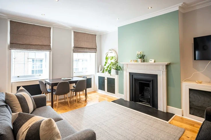 Flat Craven Street in City of Westminster