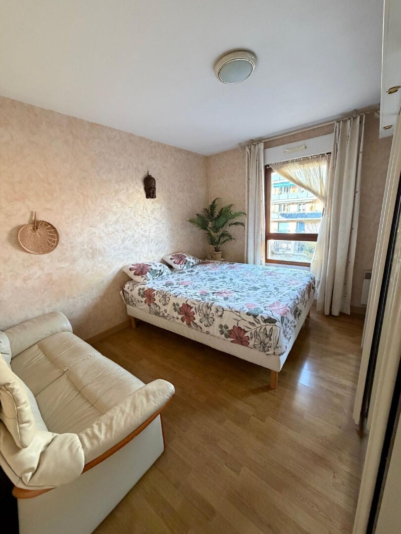 Flat Chemin des Barettes in Salon-de-Provence