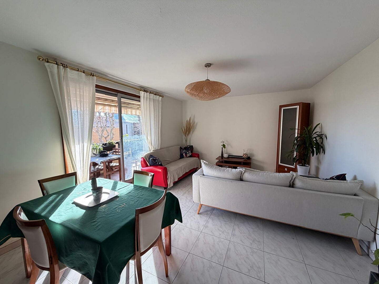 Flat Chemin des Barettes in Salon-de-Provence