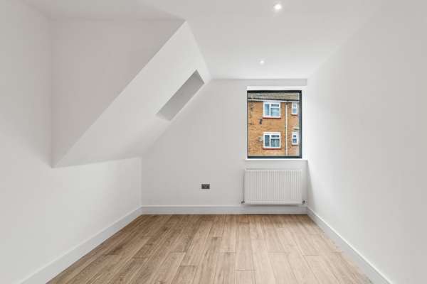Flat South Street in Greater London
