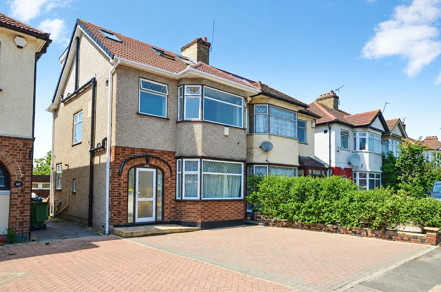 House Greenford Road in Greater London
