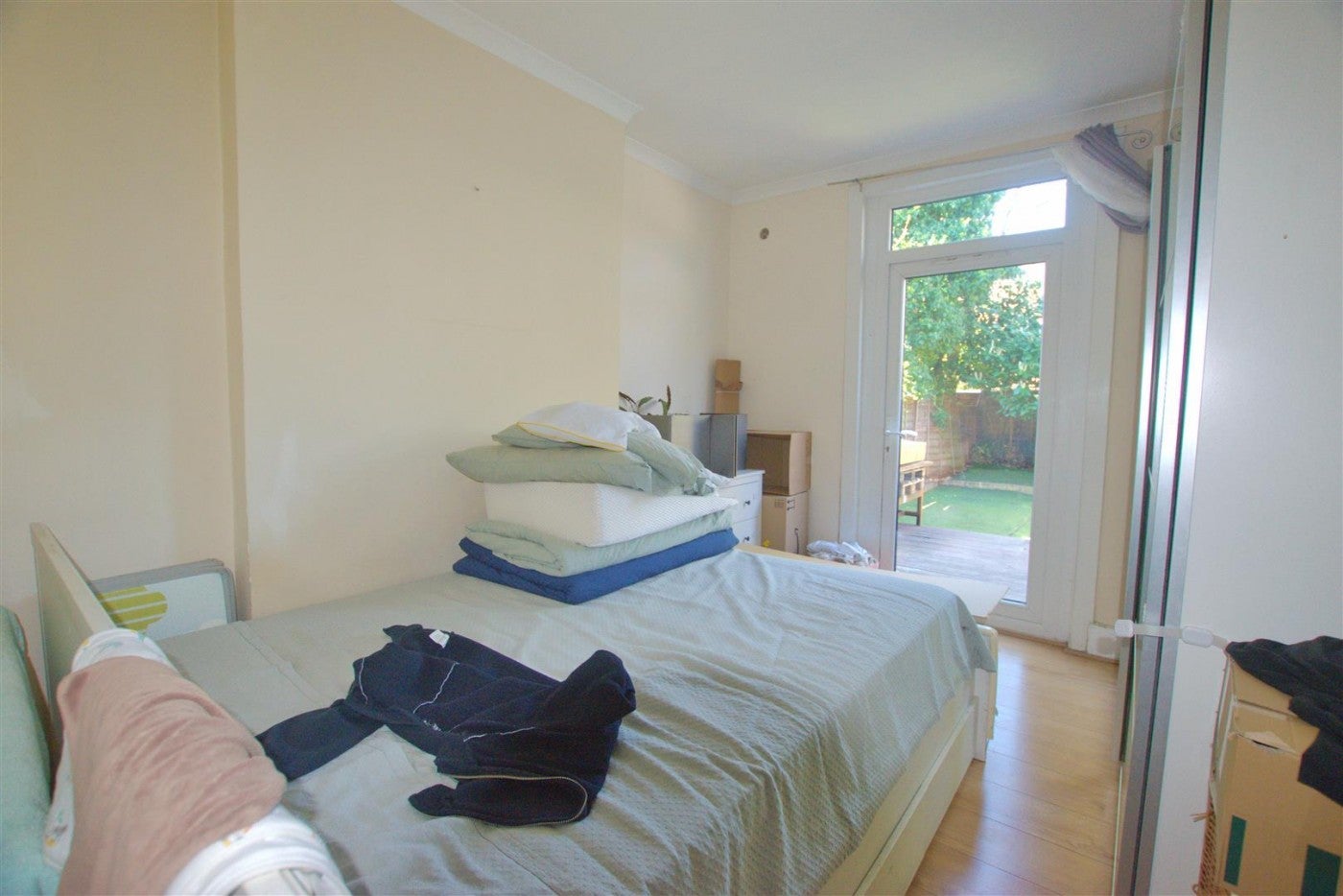 Flat Windsor Road in Greater London
