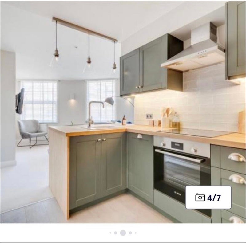 Room New King's Road in Greater London