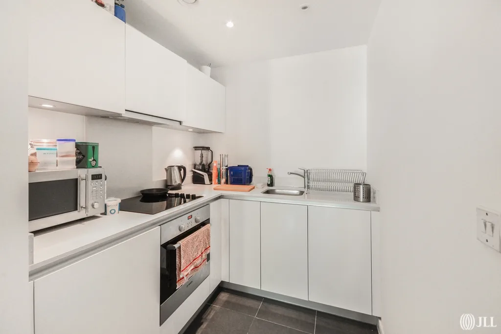 Flat Woodberry Down in Greater London