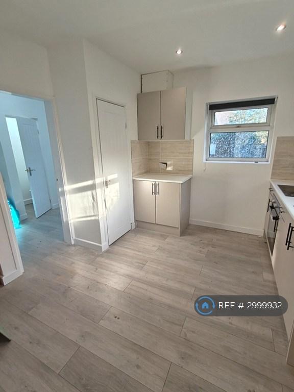 House Readling Close in Stoke-on-Trent