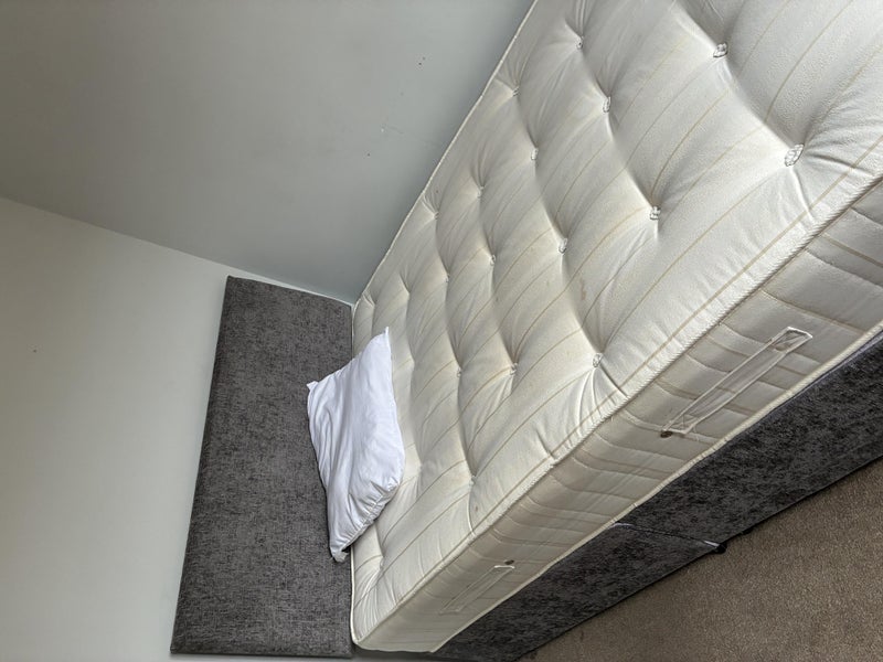 Room Denholm Avenue in Musselburgh