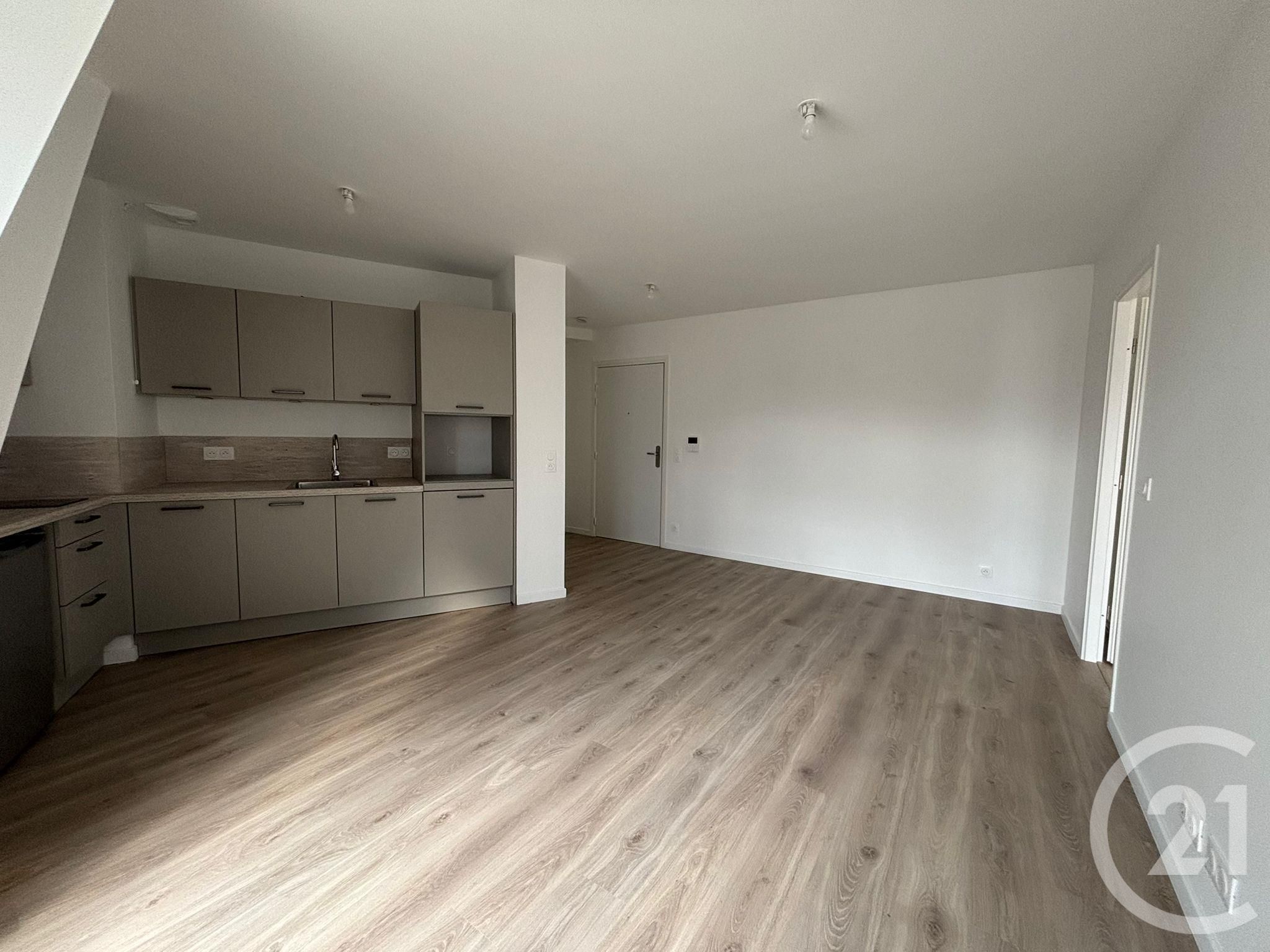 Appartement Place Saint-Médard à Brunoy