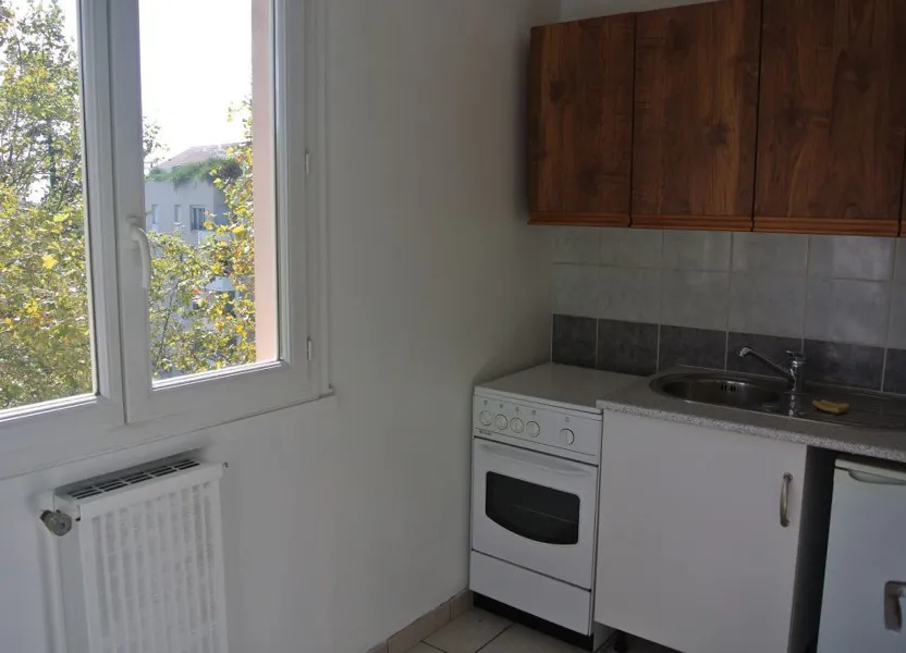 Flat Chemin des Fonts in Sainte-Foy-lès-Lyon