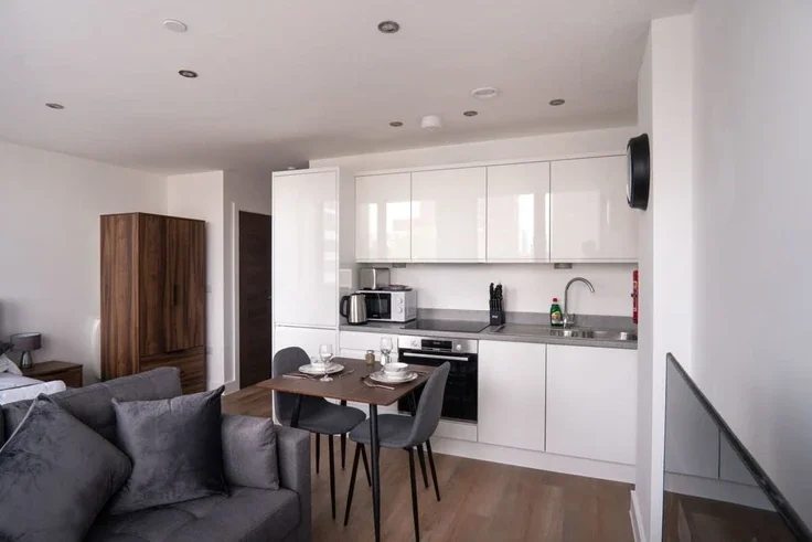 Flat Talbot Road in Trafford