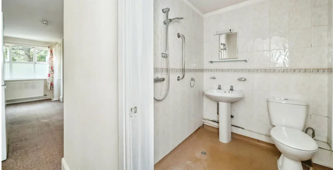 Room De Parys Avenue in Bedford